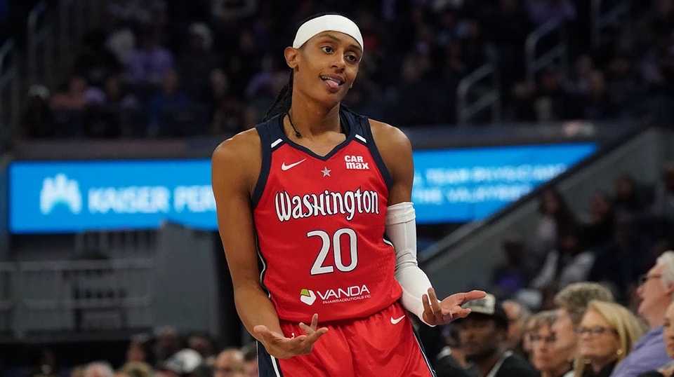 场比赛中, eJ 场比赛中, eJ