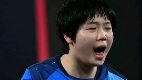 img, 战队友何卓, cn