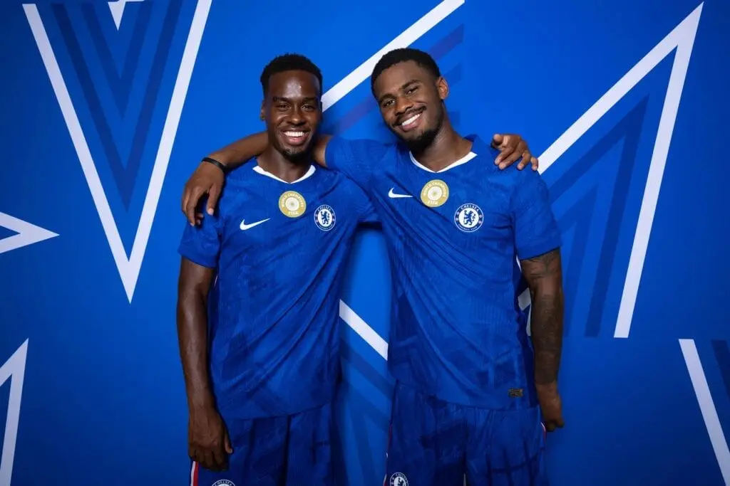 AA, 而吉滕斯, 信任